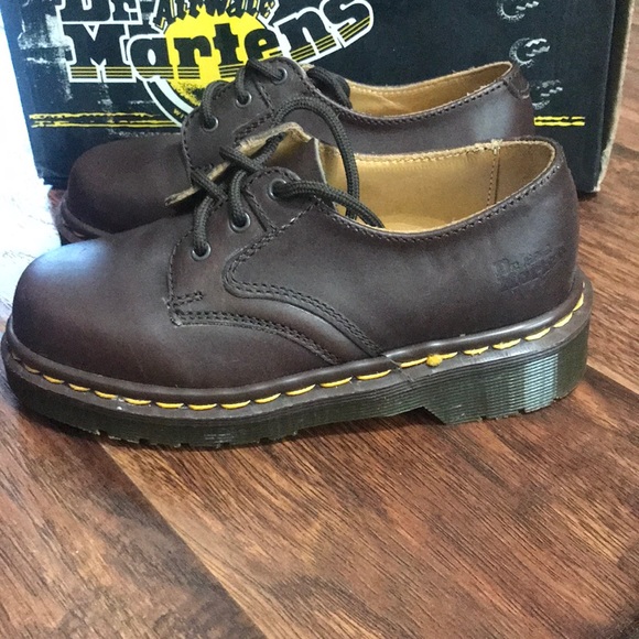 FIRM PRICE Kiids Oxford Dr. Martens - 3 Eyelet - Picture 2 of 6
